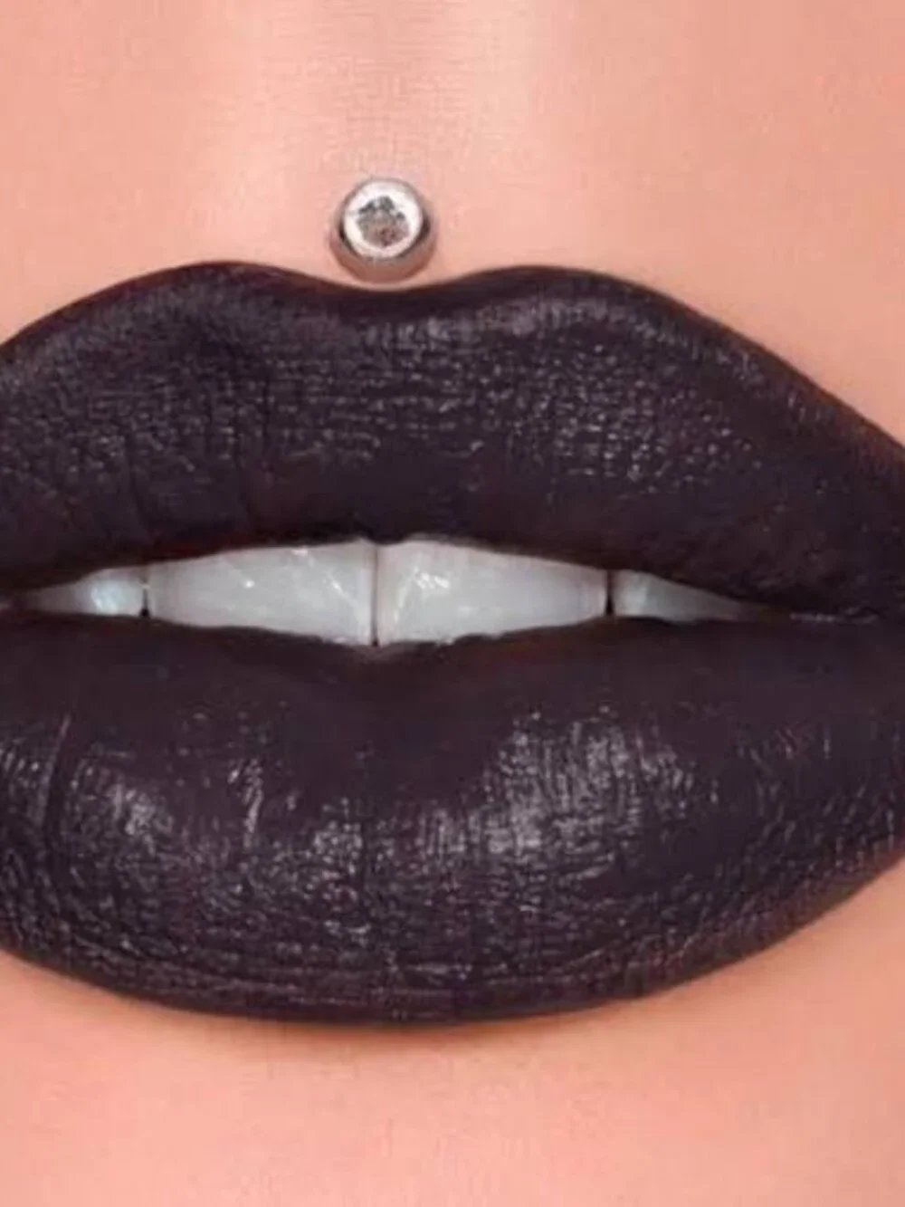 NEW Rare Jeffree Star Velvet Trap in Trench Coat